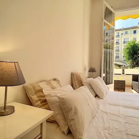 Apartment Nestor&jeeves - Provence Terrasse - - By Sea - South Terrace Nice